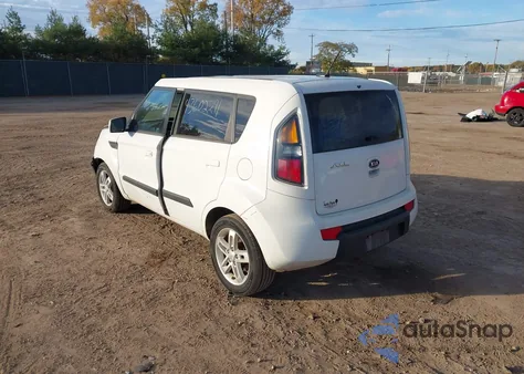 2010 Kia Soul + from USA, damaged, VIN KNDJT2A22A7163586